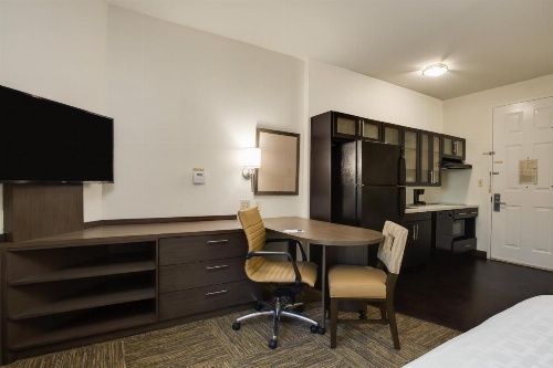 Candlewood Suites Fort Lauderdale Airport-Cruise image 21